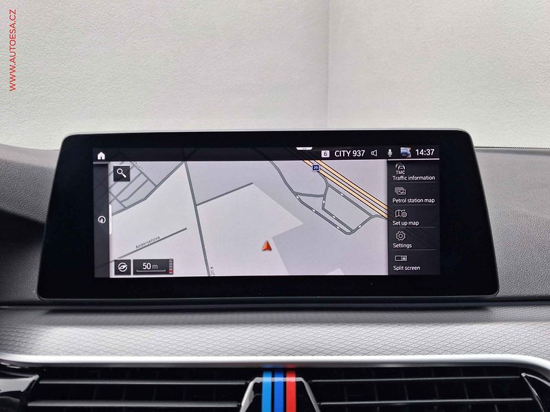 BMW Řada 5 (2019) 3.0 D 530d xDrive, 1.maj,ČR - fotka 19 z 23