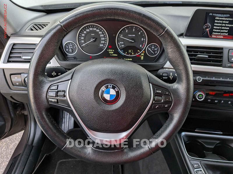 BMW Řada 3 (2015) 2.0 D 316d, AC, navi - fotka 12 z 13