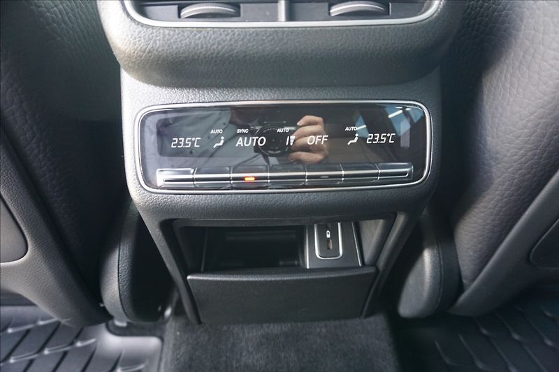 Mercedes-Benz GLS 2,9 350d 4M,AMG,CZ,1.majitel - fotka 23 z 24