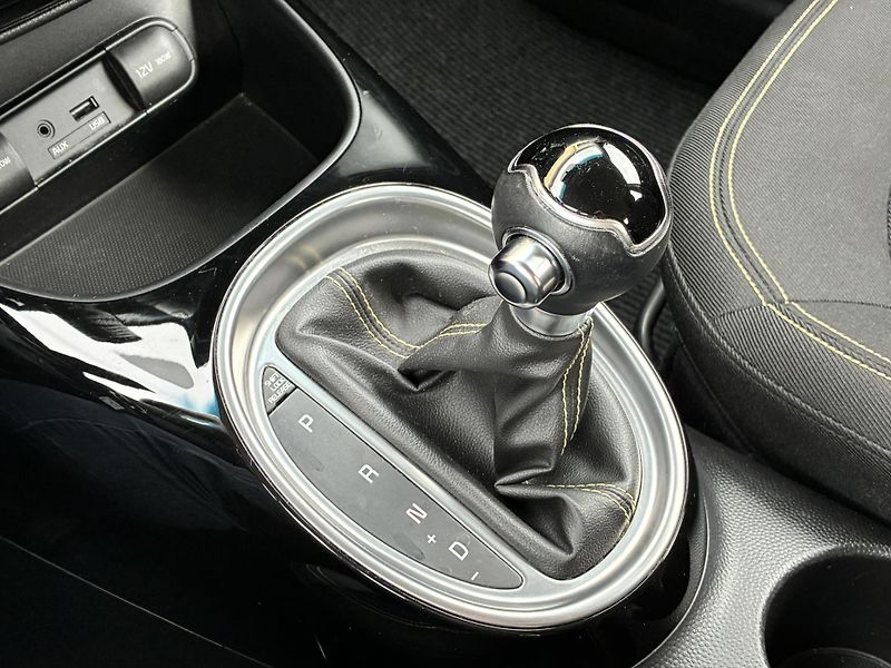 Kia Soul 1.6 GDI 97kW AT Exclusive - fotka 20 z 20