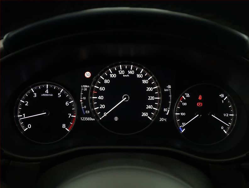 Mazda CX-30 (2021) Skyactiv-X 2.0 - fotka 9 z 19