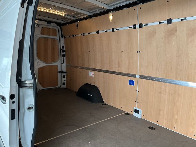 Mercedes-Benz Sprinter 319 CDI L3H2 140kw 1.Maj DPH - fotka 19 z 22