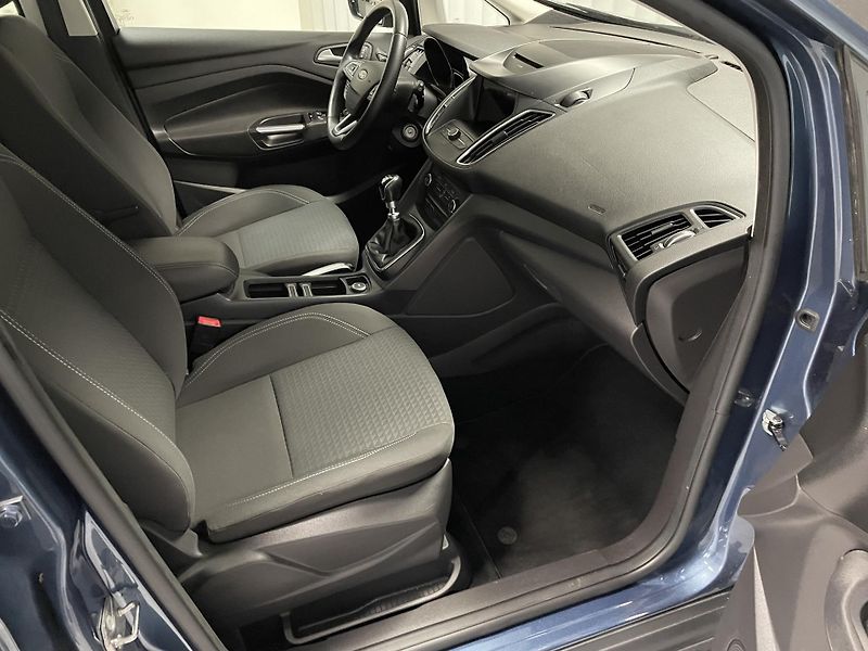 Ford C-MAX 1.0i EcoBoost NAVI  - fotka 13 z 25
