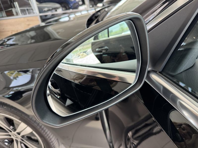 Mercedes-Benz Třídy C 300eT*230kW*Avantg*REZERVACE! - fotka 36 z 39