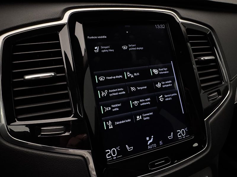 Volvo XC90 D5 AWD INSCRIPTION CZ 1.maj - fotka 38 z 54