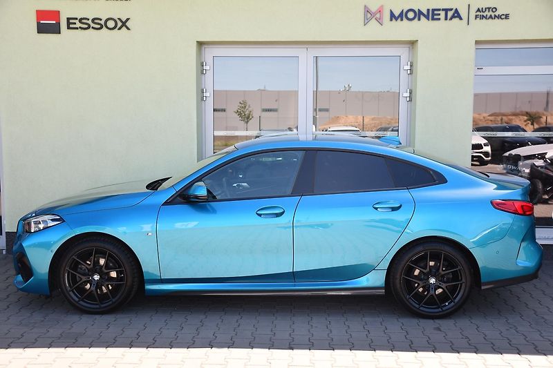 BMW Řada 2 218d M-PERFORMANCE TAŽNÉ 1M ČR - fotka 11 z 37
