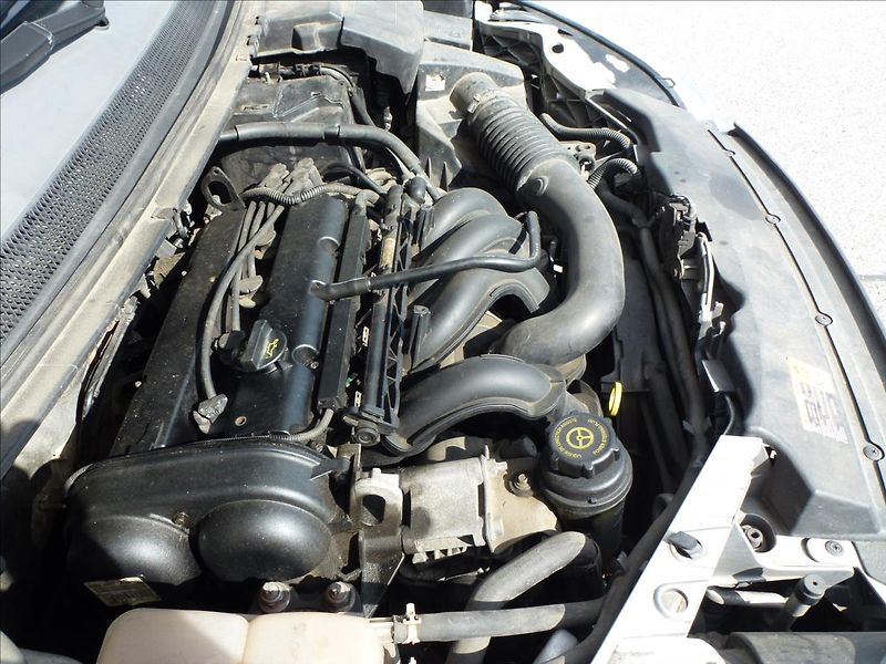 Ford Focus 1,6 16V NOVÁ STK,Klimatizace ! - fotka 39 z 48