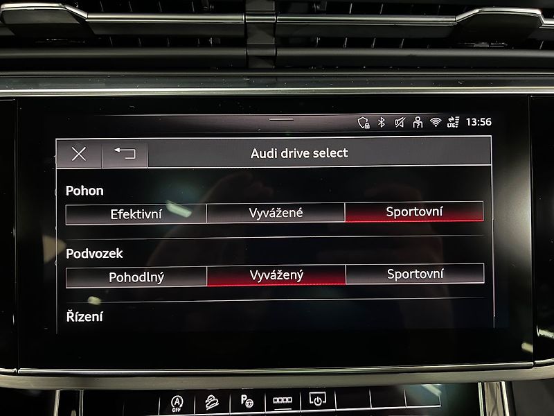 Audi Q8 50TDI QUATTRO S-LINE, PANORAMA - fotka 22 z 42