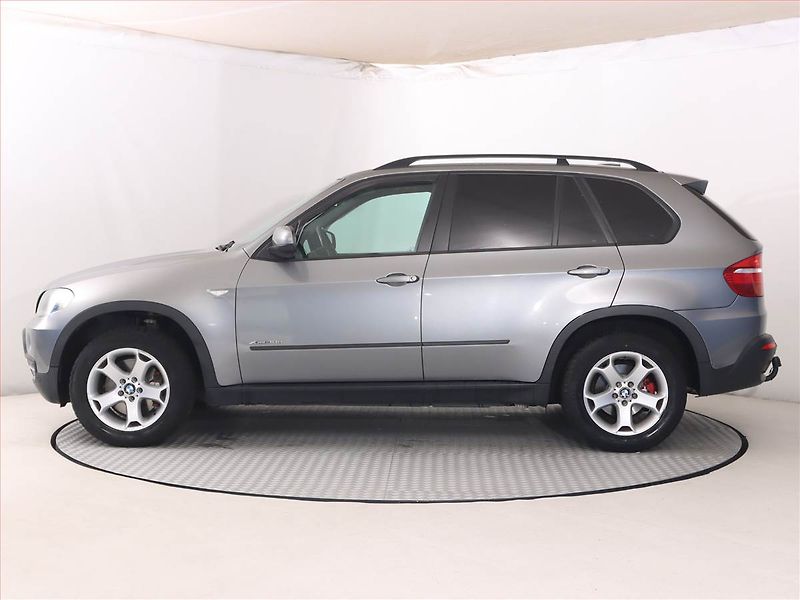 BMW X5 (2009) xDrive30d, 4X4, Automat, Navi - fotka 3 z 16