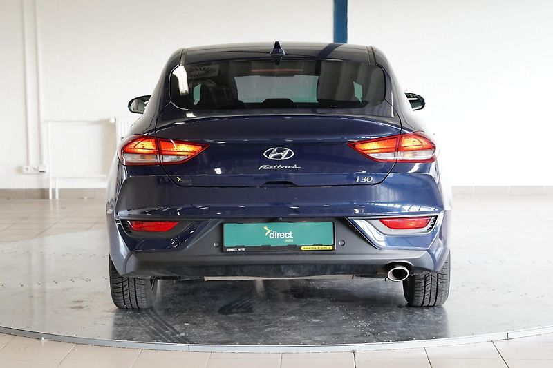 Hyundai i30 - fotka 6 z 28