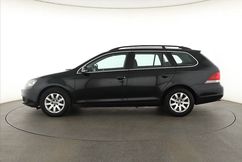 Volkswagen Golf (2010) 1.6 TDI, po STK, jezdí výborně - fotka 3 z 13
