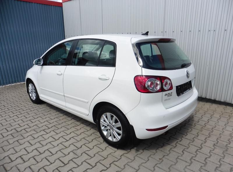 Volkswagen Golf Plus 1.6 TDI Comfortline - fotka 6 z 15