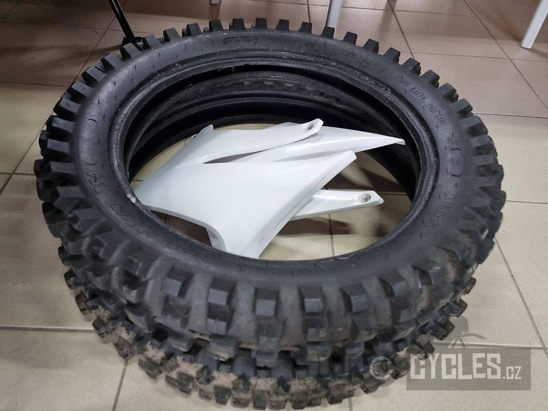 AJP PR5 250 Enduro (2014) - fotka 15 z 15