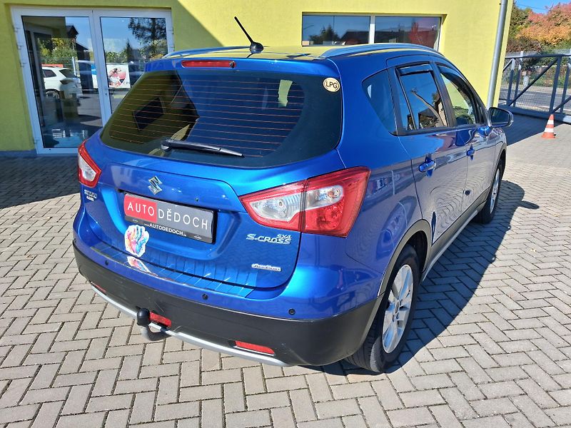 Suzuki SX4 S-Cross (2014) 1,6i 88kw LPG 4x4 NAVI 2x KOLA - fotka 6 z 35
