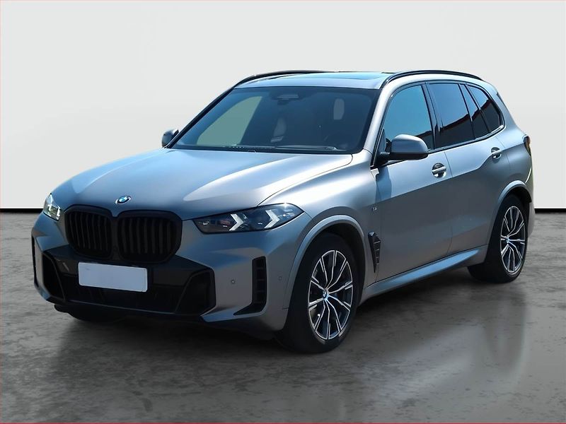 BMW X5 (2023) xDrive30d - fotka 2 z 14