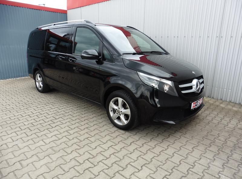 Mercedes-Benz Třídy V 220d Exclusive L 4Matic - fotka 2 z 14