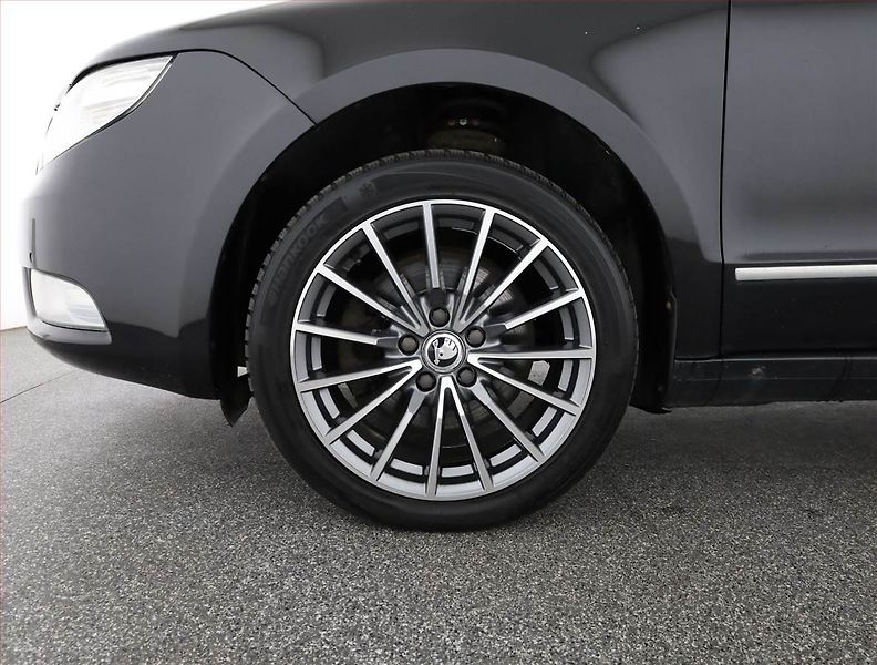 Škoda Superb (2009) 2.0 TDI, Automat, po STK - fotka 18 z 18