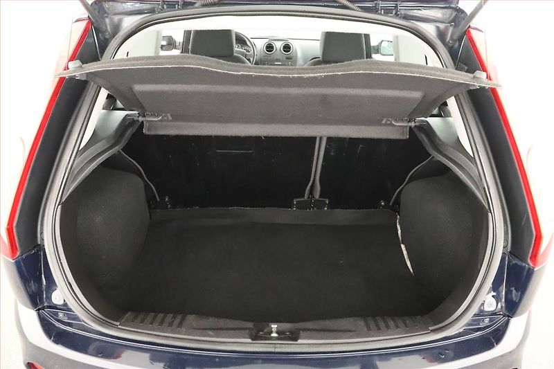 Ford Fiesta (2007) 1.3 i, po STK, CZ doklady - fotka 10 z 11