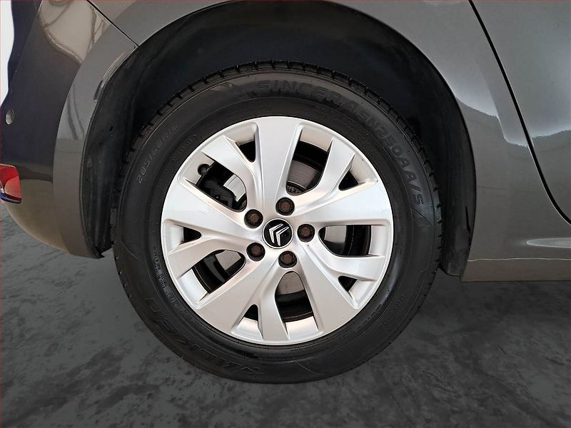 Citroën C4 Picasso (2016) 1.6 BlueHDi, Navi, Tempomat - fotka 15 z 18
