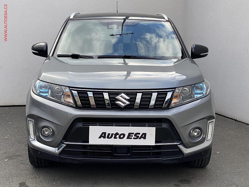 Suzuki Vitara (2019) 1.4B-Jet, Style, AT, panor - fotka 2 z 19