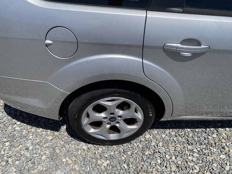 Ford Focus 1.6 TDCi 90PS KOMBI STK  - fotka 49 z 151
