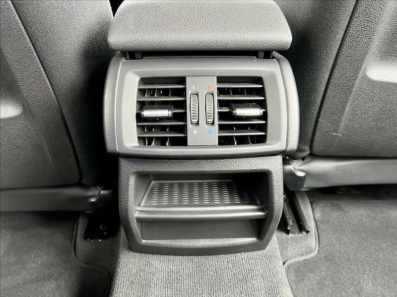 BMW X3 2,0 D  xDrive / KLIMA - fotka 30 z 36