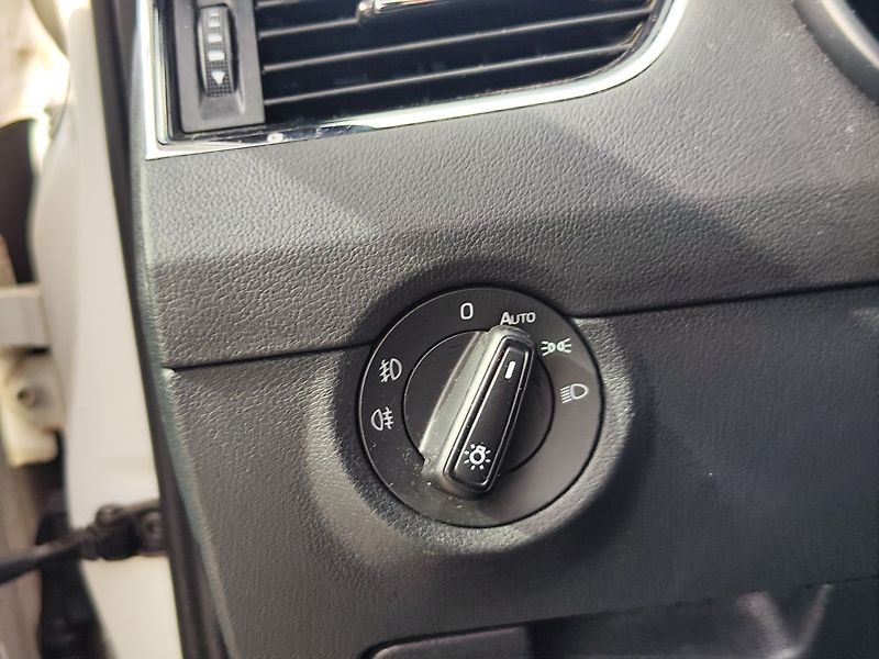 Škoda Octavia 2.0 TDI/135kW RS - fotka 31 z 33