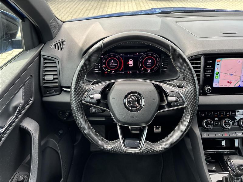 Škoda Karoq 2,0 TDI Sportline DSG ČR - fotka 15 z 41