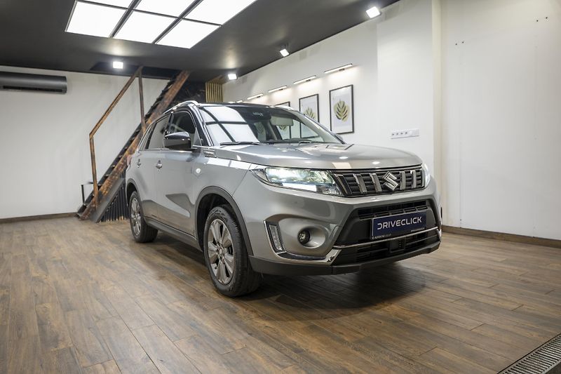 Suzuki Vitara (2023) Hybrid 1.4 95 kW - fotka 3 z 34