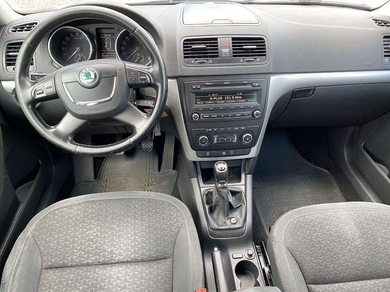 Škoda Yeti (2012) 2.0 TDI 4x4 Elegace+ - fotka 5 z 28