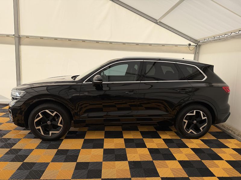 Volkswagen Touareg 3.0Tdi*1-MAJ*DPH*HUD*R-LINE* - fotka 4 z 47