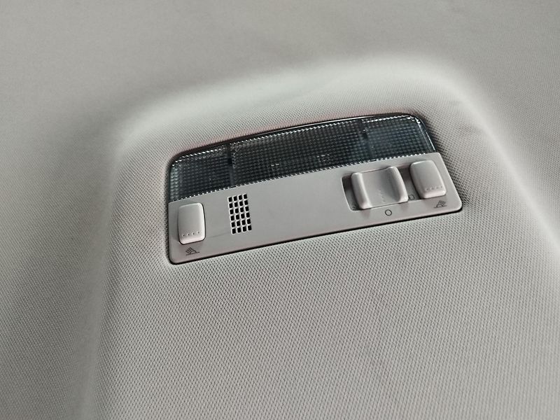 Škoda Roomster (2009) 1.4 63kW,KLIM.,TEMPOMAT - fotka 31 z 34