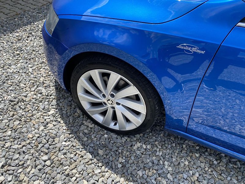 Škoda Octavia 2.0TDi L+K CZ WEBASTO 4x4 - fotka 18 z 165