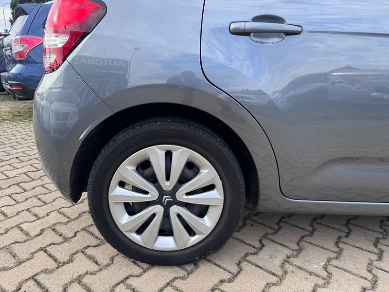 Citroën C3 (2012) 1,4i 70 KW KILOMETRY 2. MAJ - fotka 15 z 42