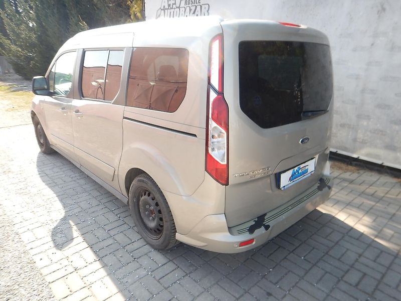Ford Tourneo Connect 1.6 TDCi, 7 MÍST - fotka 4 z 29
