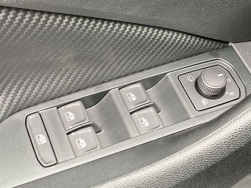 Škoda Scala (2025) 1.0 TSI DSG Monte Carlo - fotka 20 z 35