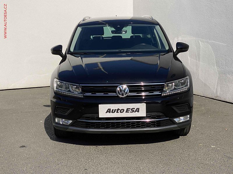 Volkswagen Tiguan (2016) 2.0 TDi, Highline, LED, TZ - fotka 2 z 19