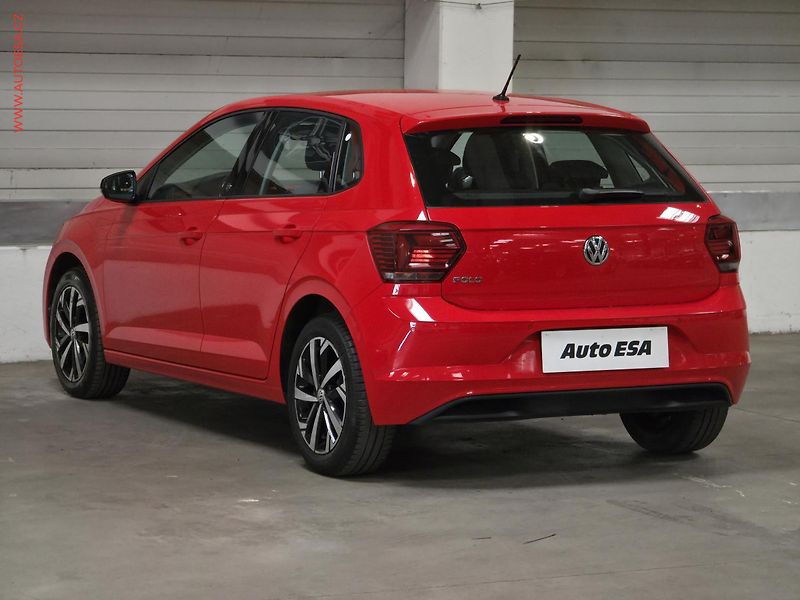 Volkswagen Polo (2019) 1.0 TSi, ČR, Beats - fotka 4 z 16