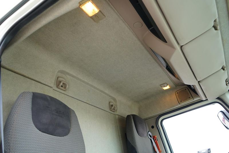 DAF LF (2015) / 250 / SKRZYNIOWY + HDS / HYV - fotka 49 z 52