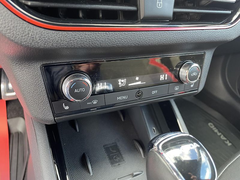 Škoda Kamiq 1,5 TSi/110kW DSG- Monte Carlo - fotka 40 z 81