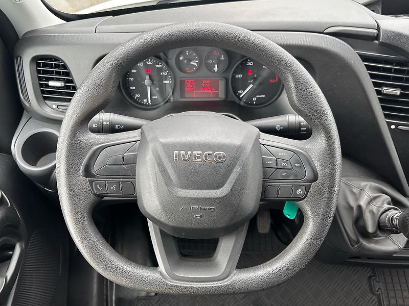 Iveco Daily 35S14 V - fotka 18 z 21