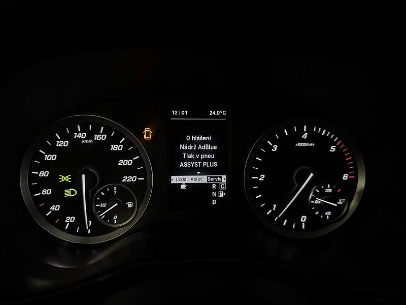 Mercedes-Benz Vito 119CDI 4MATIC MIXTO XL - fotka 19 z 37