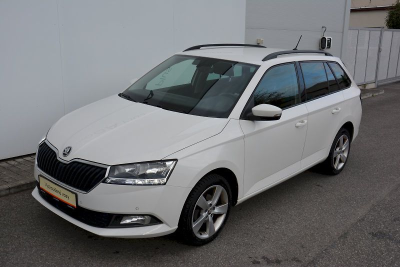 Škoda Fabia (2022) Combi 1.0 TSI 70 kW Ambition T - fotka 10 z 22