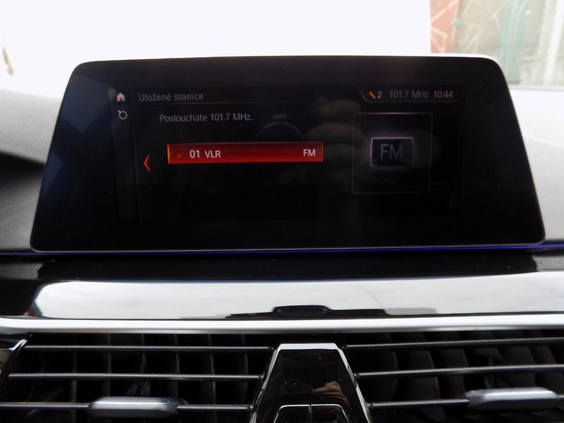 BMW Řada 5 (2019) 530d/Sport-Line/Full-Led/ - fotka 29 z 35
