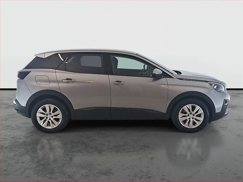 Peugeot 3008 (2019) 1.5 BlueHDi, Navi, Tempomat - fotka 6 z 16