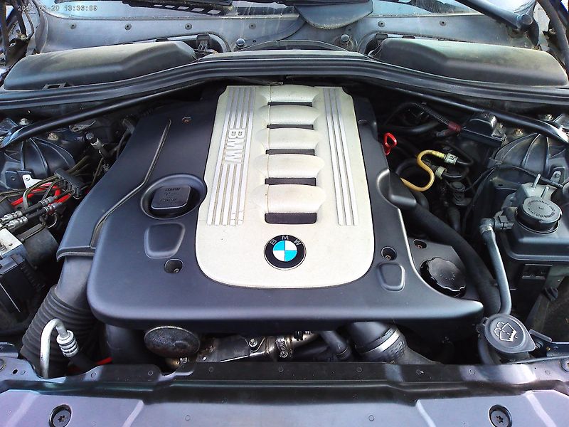 BMW Řada 5 530 D, 160 kW, klimatizace - fotka 22 z 22