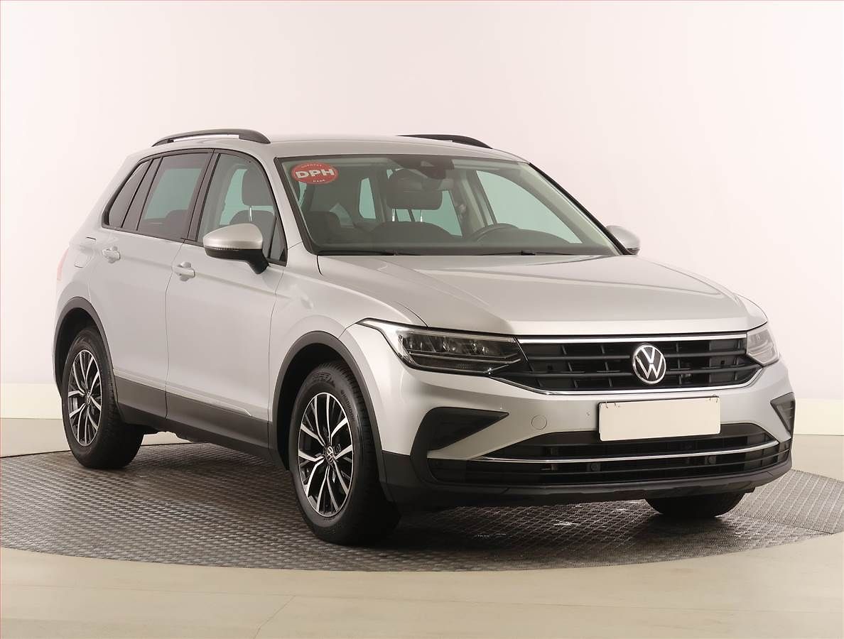 Volkswagen Tiguan Life 1.5 TSI, digi klima
