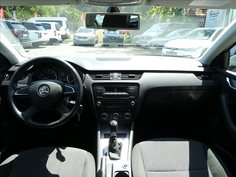 Škoda Octavia 1,4 TSi 103kW DSG 1.majitel - fotka 29 z 41