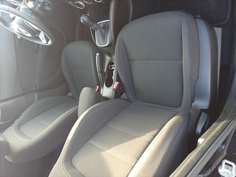 Fiat Tipo 1,5   MHEV 96kW Automat - fotka 17 z 28