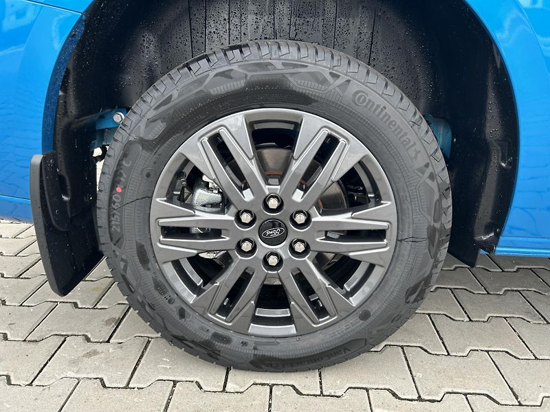 Ford Tourneo Custom Titanium L2 2.0 EcoBlue 110 kW - fotka 4 z 31